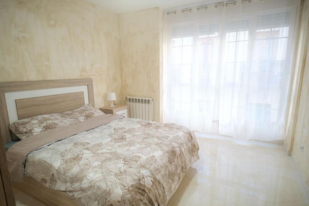 Piso Acogedor En Madrid Centro Apartment Exterior photo